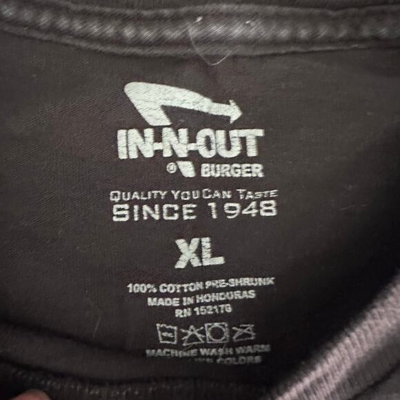 In-N-Out Burger Men T-Shirt Black Retro Classic Vintage Cars Sunset Tee Size XL - Picture 5 of 5